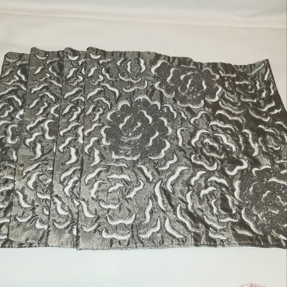 Beaded decorative pillow cases - Picture 1 of 7